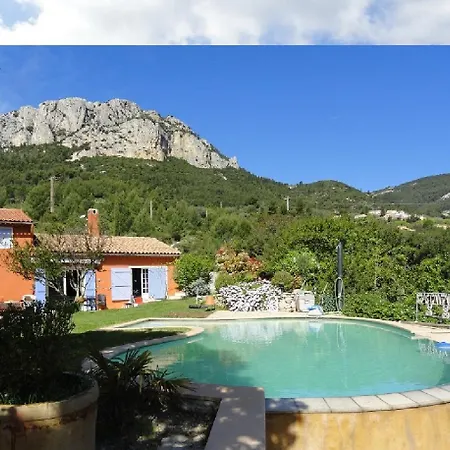 度假居 Mas Provencal Dans Son Ecrin De Verdure *